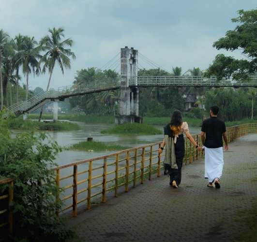 Kerala Couple Tour Package With Candlelight Dinner – 5 Nights / 6 Days