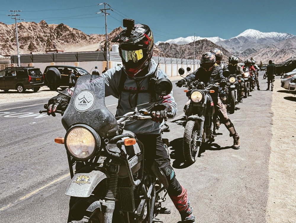 Manali Leh Manali Bike & Tempo Traveller Group Tour