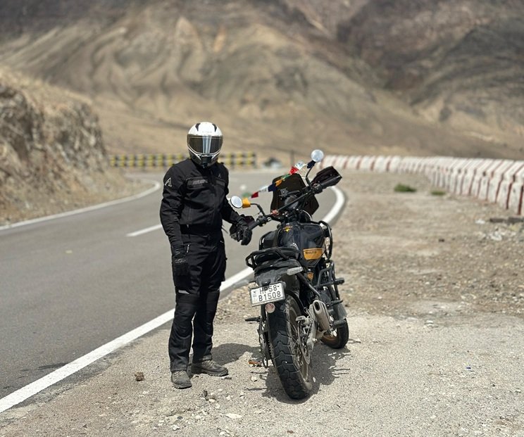 Manali Leh Manali Bike & Tempo Traveller Tour Package