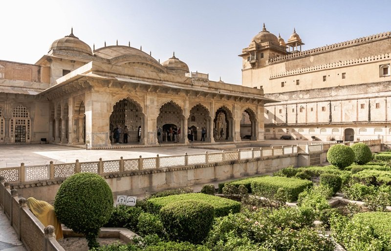 Spiritual Rajasthan Tour Package – Jaipur, Bikaner, Jaisalmer, Jodhpur & Pushkar 7 Nights / 8 Days