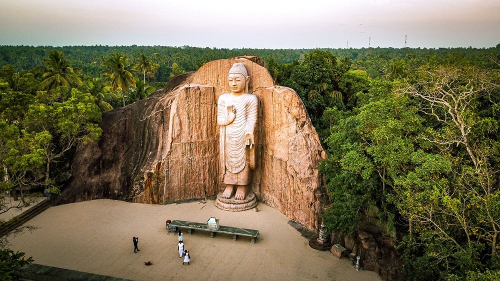 Sri Lanka Tour with Exclusive Visit to Nuwara Eliya – 4 Nights 5 Days